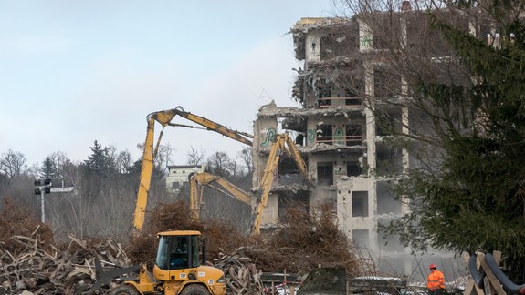 FOTO: Smutný pohľad na pád nedostavanej nemocnice Rázsochy