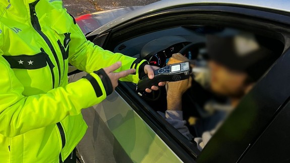 Veľká akcia: Policajti skontrolovali v sobotu v Bratislave 997 vodičov