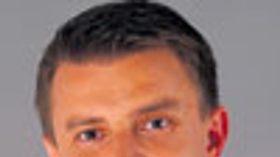 Bezplatná hromadná doprava si zaslúži diskusiu