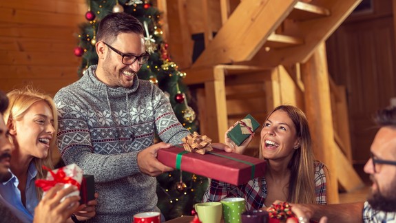Zachránia vám Vianoce - prinášame výber TOP knižných noviniek roku