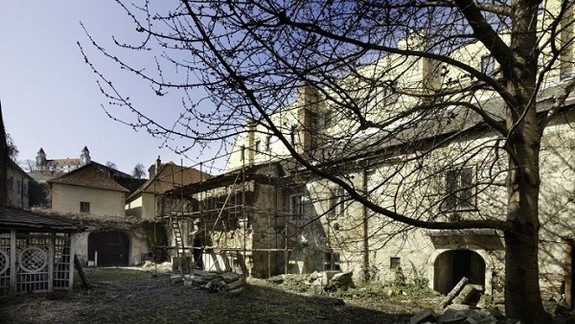 Cipár prispel svojimi dielami k obnove domu Albrechtovcov na Kapitulskej ulici