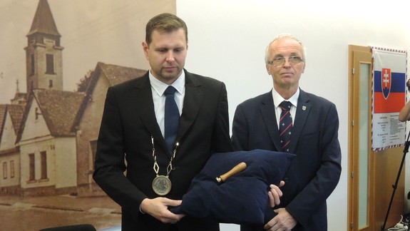 Starosta Lamača L. Baňacký chce dať podnetom občanov väčší priestor