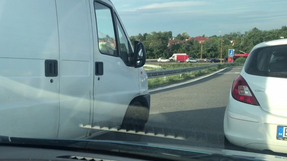 VIDEO: Zjazd z obchvatu na Gagarinovu: Takto našu čitateľku vytočil vodič z Dunajskej Stredy