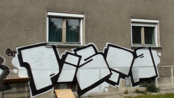 Bratislavčania môžu žiadať mesto o financie na odstránenie graffiti