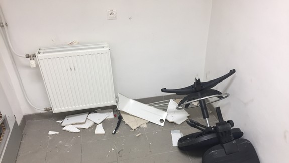 Najskôr sa v supermarkete bez zaplatenia najedol, potom vyvádzal