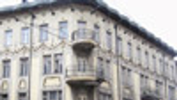 Na Štúrovej ulici bude v secesnej budove hotel