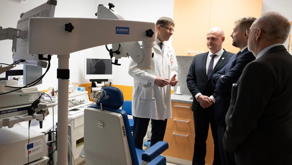 Na Antolskej majú nový prístroj,  umožní pacientom šetrnejšiu liečbu močových kameňov