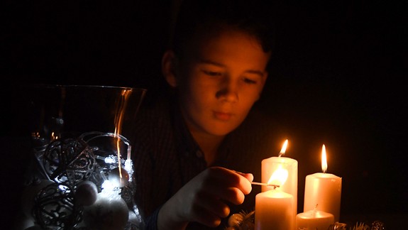 Kresťania prechádzajú do druhej časti adventu - dnes slávia tretiu adventnú nedeľu