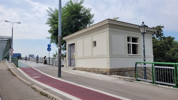 Nečakané okolnosti: Termín ukončenia obnovy Mýtneho domčeka sa posúva na koniec septembra