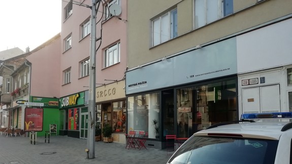 Polícia posilňuje: Na bezpečnosť bude cez víkendy v centre dohliadať viac policajtov