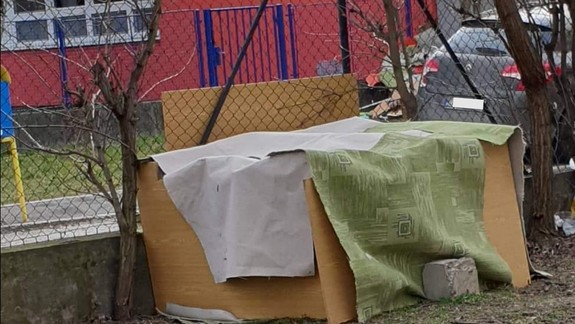 Naozaj nekonečný príbeh. Pri Pentagone sa opäť stanuje, iba kúsok od škôlky