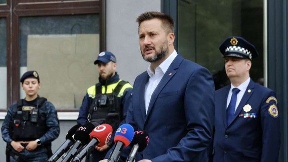 Parkovací systém vyradený, Bratislava čelí masívnemu kybernetickému DDoS útoku