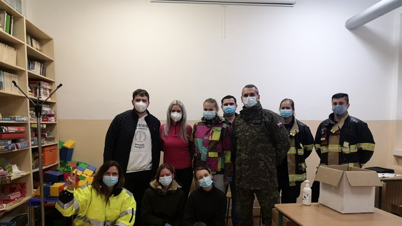 Staré Mesto darovalo Skalici tisícky rúšok pre dobrovoľníkov