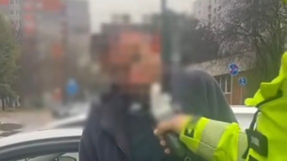 Polícia upozorňuje na alkohol za volantom počas Veľkej noci