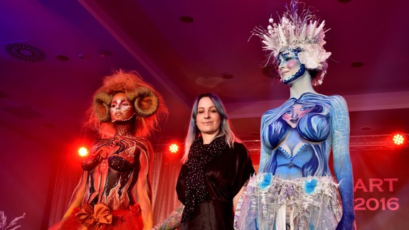 FOTO: V Bratislave sa stretli najlepší bodypainteri, aby na nahých telách vytvorili umelecké diela