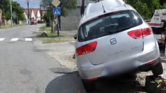 Bratislavskí policajti odhalili cez víkend viacero opitých vodičov, jeden z nich havaroval