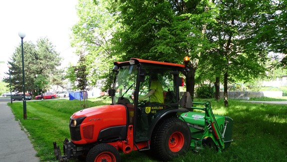 Neuveriteľné! Takmer polovica Karlovešťanov chce, aby sa kosilo menej