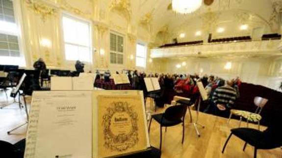 Reduta bola skolaudovaná, otvorí ju Beethoven