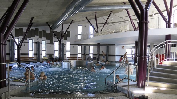 Po letnej prestávke opäť otvárajú petržalskú plaváreň