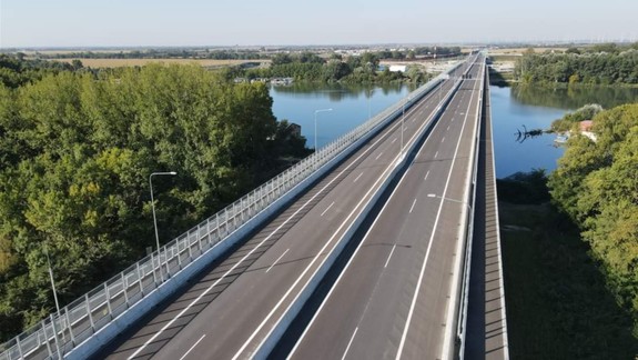 FOTO: Otvorili šiesty most cez Dunaj aj ďalšie úseky obchvatu Bratislavy
