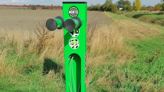 FOTO Cyklisti, vo Vajnoroch pribudli dva nové servisné cyklostojany