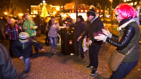 Únia miest vyzvala obyvateľov, aby príchod Nového roka neoslavovali vonku - na uliciach či námestiach...