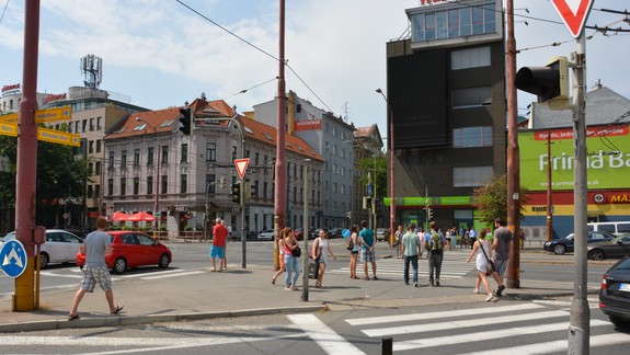Chodci budú nadávať: Frekventovaný priechod na Dunajskú plánujú  zrušiť