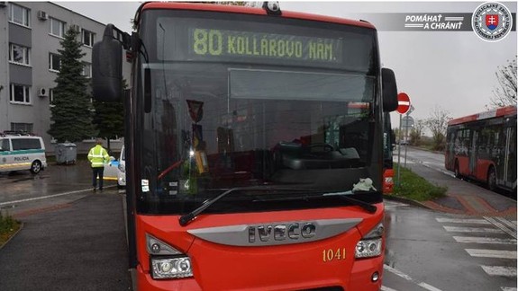 Poriadne si zavaril. Vodič autobusu MHD po nehode nafúkal