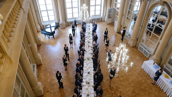 Matúš Vallo absolvoval novoročný obed s diplomatmi: Robiť dobré meno mestu aj krajine je veľmi dôležité