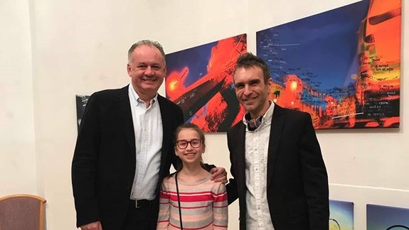 Prezident Kiska otvoril výstavu Varho: Jedna nekonečnina