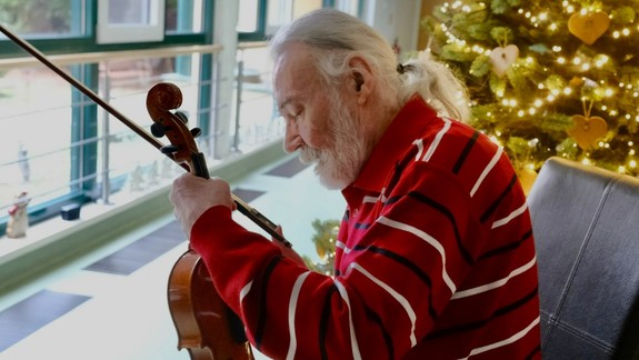 KOLO žne úspechy. Svoje vysnené husle si v ňom našiel niekdajší člen filharmónie