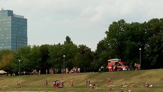 FOTO: Na Kuchajde zmizol pod hladinou 60-ročný muž. A hoci ho našli, už sa ho nepodarilo oživiť...