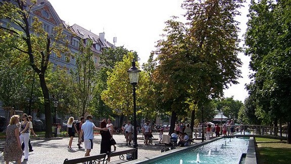 Fontány na Hviezdoslavovom námestí prestali fungovať. Prečo?