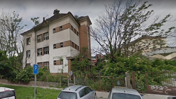 VIDEO: V blízkosti Hlavnej stanice sa nachádza opustená poliklinika - ako to v nej vyzerá?