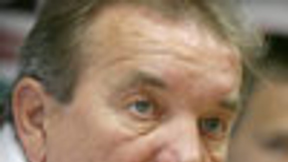 Verím vo futbalové zázraky, tvrdí tréner Uhrin