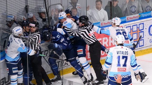 Hokej: Slovan začal ligu dobre, z Nitry si odniesol tri body
