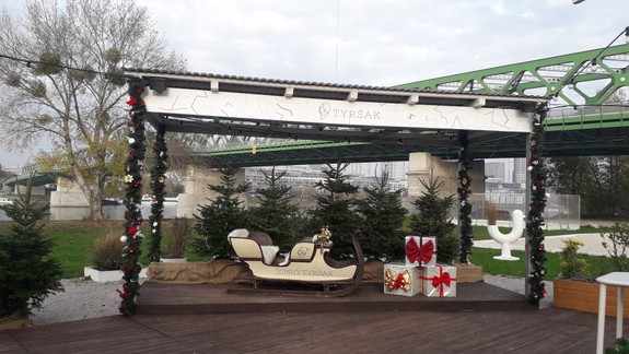Vianočné dobroty na Zimnom Tyršáku: Čo všetko je v ponuke a aké sú ceny?
