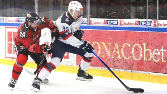 Hokej: Slovan si uplatnil opciu na českého útočníka Petereka