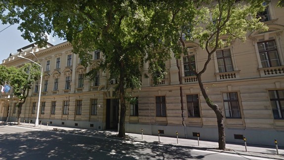 Úrad vlády spúšťa obnovu Karáčoniho paláca, budú v ňom pracovať jeho zamestnanci