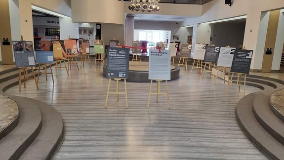 Putovná výstava o schizofrénii v Ružinove búra mýty o tomto ochorení