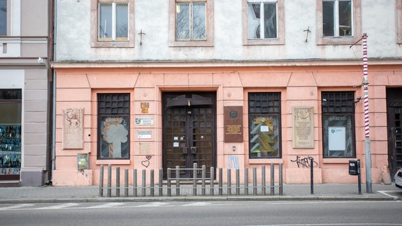 Bratislavské bábkové divadlo uviedlo novú rozprávku podľa slávneho Otfrieda Preusslera