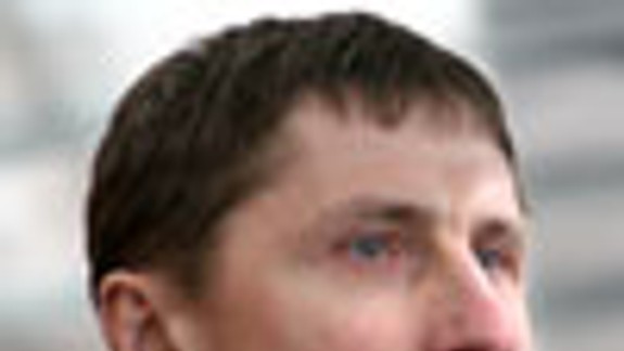 Stavjaňa na lavičku Slovana k Pukalovičovi