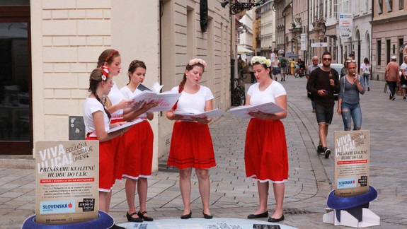 Ulice Bratislavy opäť ožijú pouličnou hudbou