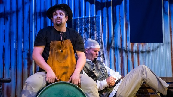 Štvrťstoročie autorského humoru a slobody na divadelnej scéne: Túlavé divadlo oslavuje 25 rokov