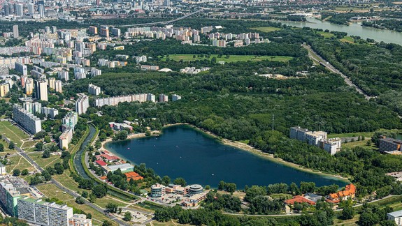 Zahlasujte za Osobnosť Petržalky aj vy! Prvýkrát verejné online hlasovanie aj v článku