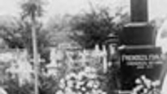 Starali sme sa o opustené pomníčky