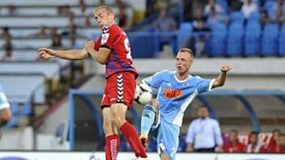 Slovan Bratislava zdolal Senicu a je na čele futbalovej ligy