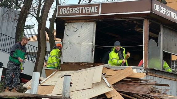 Samospráva zbavila Ovsište ďalšej haraburdy