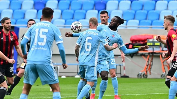 Slovan nastúpi vo finále Slovenského pohára v špeciálnych dresoch