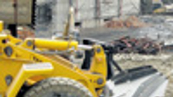 Amfiteáter je už takmer celý zbúraný